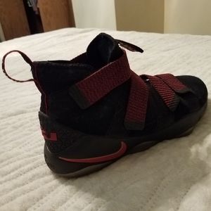 Lebron Soldier 11s